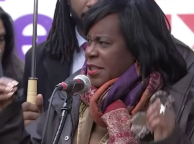 费城又一个血腥周末!至少24人中枪!4人死亡!市长表示“数字毫无意义”